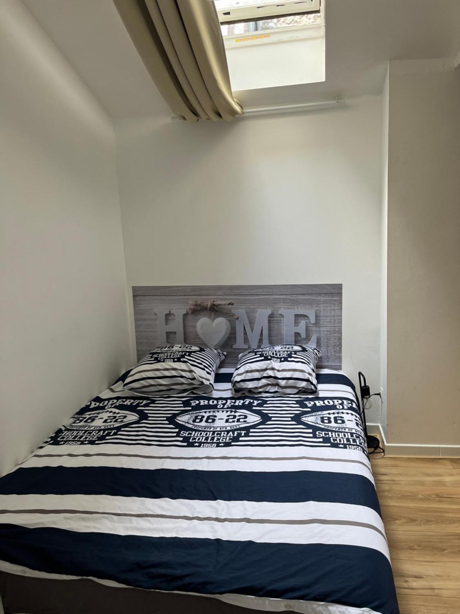 Residence 3 Studios De Charme Dans Centre Proche Cathedrale, Parking Possible A Prox أورلييو المظهر الخارجي الصورة